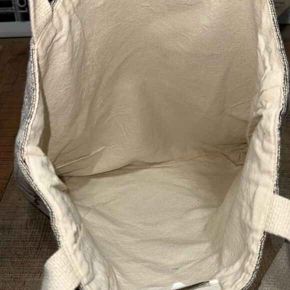 Willow Tree Susan Lordi Joy A Gentle Kindness Warms The Heart Tapestry Tote Bag - Picture 10 of 11